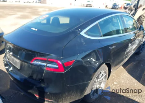 2020 Tesla Model 3 Standard Range Plus Rear-Wheel Drive/Standard Range Rear-Wheel Drive из США, поврежденный, VIN 5YJ3E1EA2LF736479